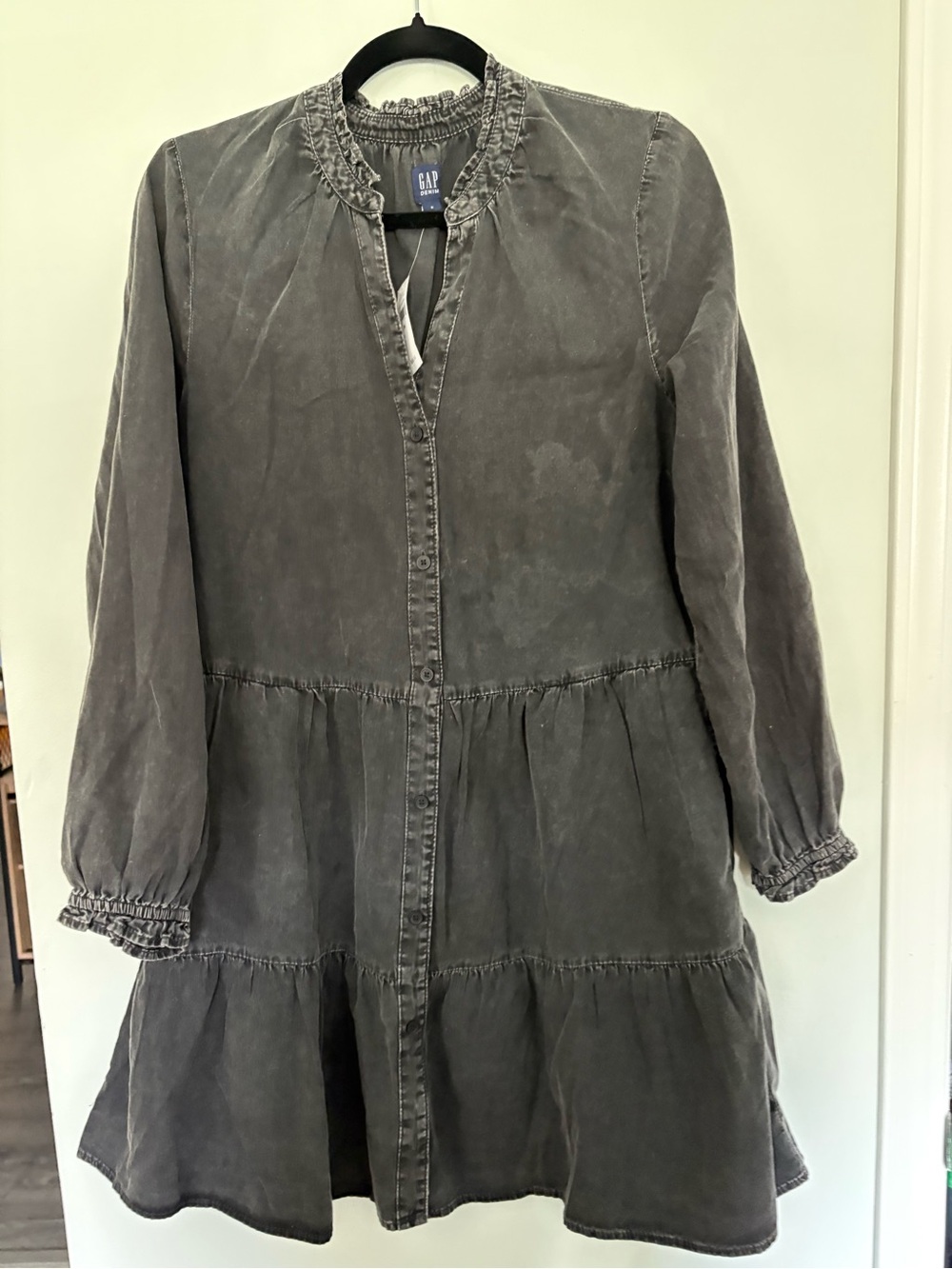 GAP Washed Charcoal Gray Tiered Long Sleeve Dress